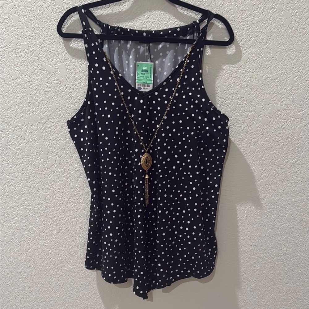 2X First Love Blue SleevelessTank Top with Gold Accent Necklace